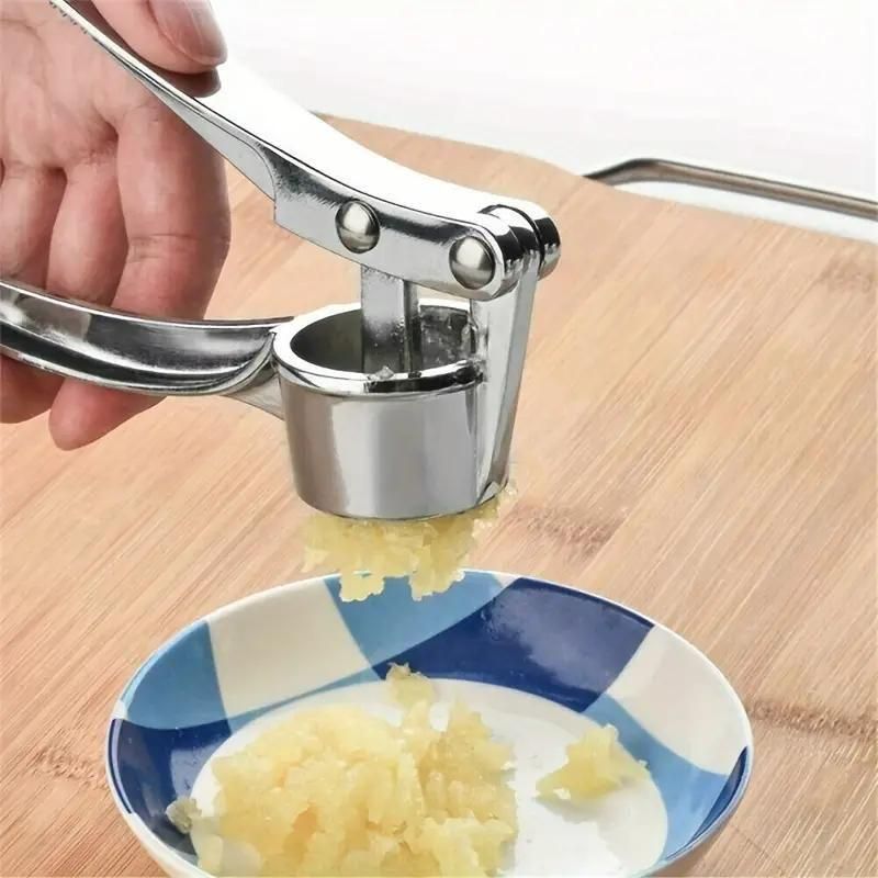 Manual Aluminum Garlic Crusher & Ginger Mincer – Easy Handheld Kitchen Tool